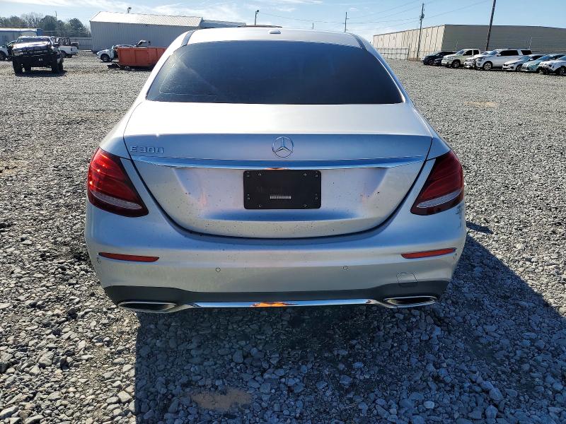 Photo 6 from auction – 2017 MERCEDES-BENZ E 300 with VIN WDDZF4JB0HA051216