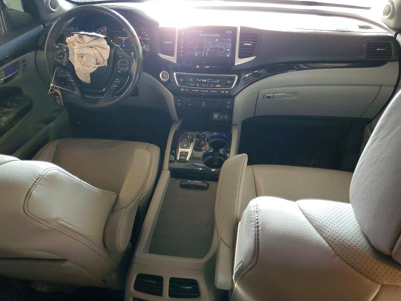 Photo 8 from auction – 2017 HONDA PILOT ELIT with VIN 5FNYF6H08HB092142
