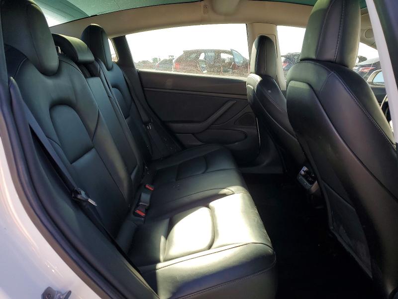 Photo 11 from auction – 2019 TESLA MODEL 3 with VIN 5YJ3E1EB0KF408422