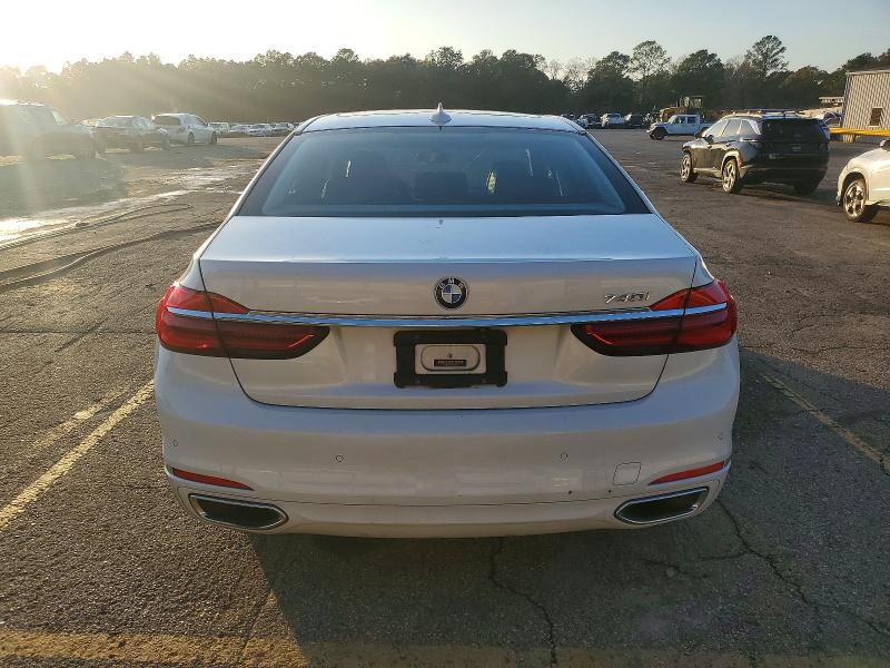 Photo 6 from auction – 2016 BMW 740 I with VIN WBA7E2C54GG738756