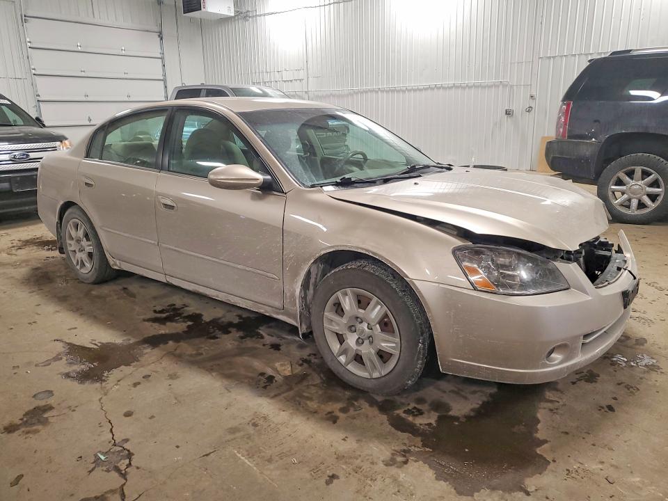 Photo 4 from auction – 2006 NISSAN ALTIMA S with VIN 1N4AL11E76C106471