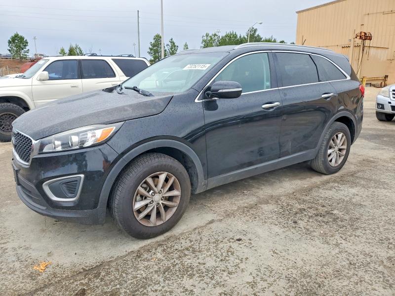 KIA SORENTO LX 2017 with VIN 5XYPG4A35HG219925 - Photo from auction