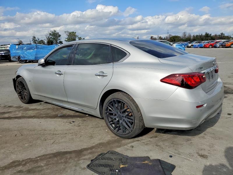 Photo 2 from auction – 2017 INFINITI Q70L 3.7 with VIN JN1BY1PP6HM170090