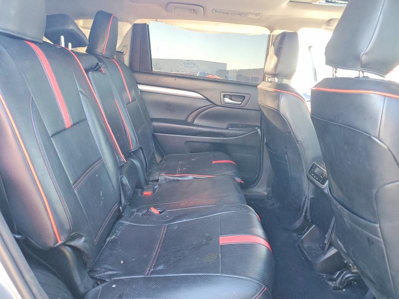 صورة رقم 11 من المزاد - 2015 TOYOTA HIGHLANDER مع VIN 5TDKKRFH8FS072347