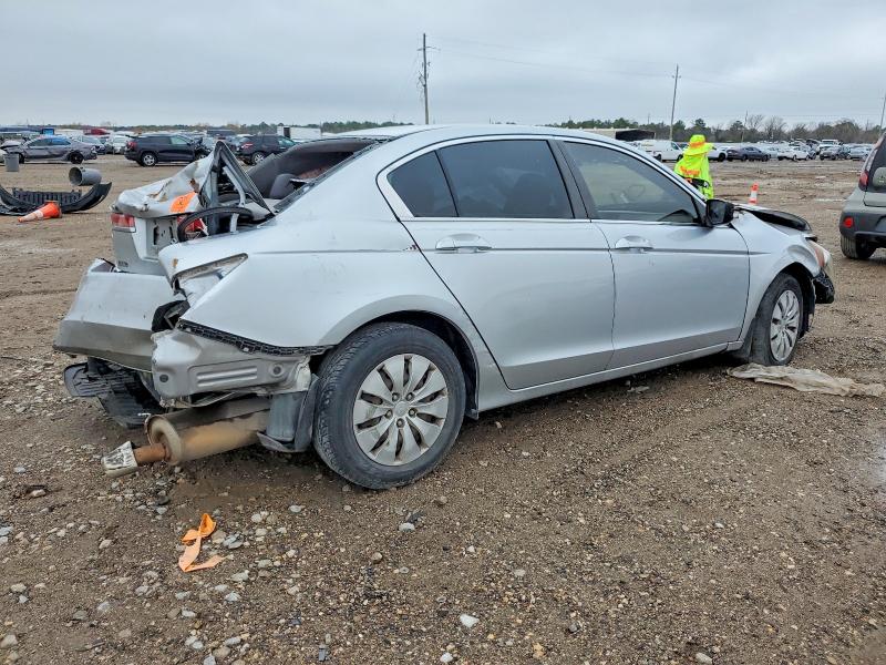 Photo 3 from auction – 2012 HONDA ACCORD LX with VIN 1HGCP2F30CA074248