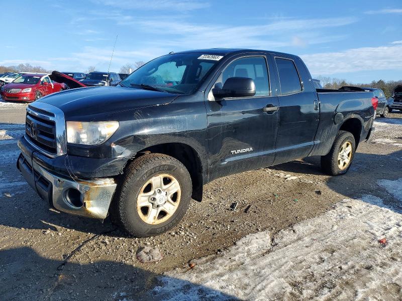 TOYOTA TUNDRA DOU 2011 with VIN 5TFUM5F11BX020125 - Photo from auction
