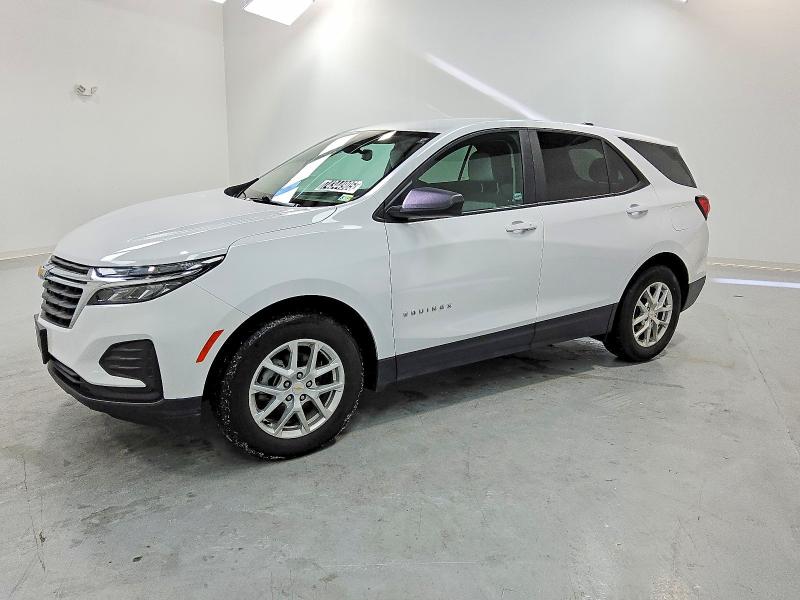 CHEVROLET EQUINOX LS 2024 with VIN 3GNAXHEG6RL208752 - Photo from auction