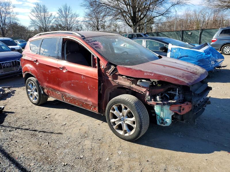 Photo 4 from auction – 2015 FORD ESCAPE with VIN 1FMCU0GX3FUA35584