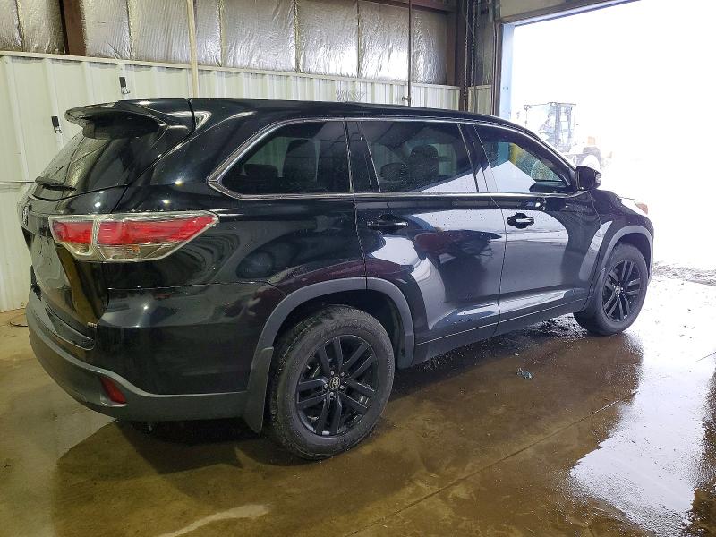 Photo 3 from auction – 2016 TOYOTA HIGHLANDER with VIN 5TDBKRFH3GS301860