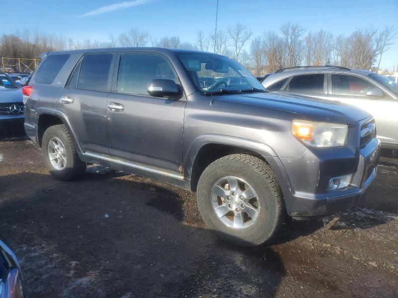 Photo 4 from auction – 2010 TOYOTA 4RUNNER SR with VIN JTEBU5JR2A5009208