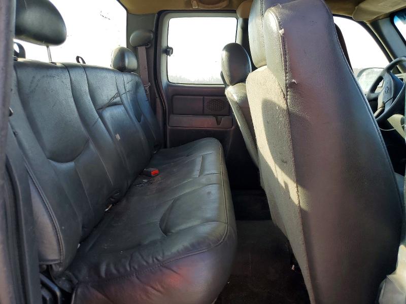 Photo 10 from auction – 2005 CHEVROLET SILVERADO with VIN 1GCHC29U65E224475