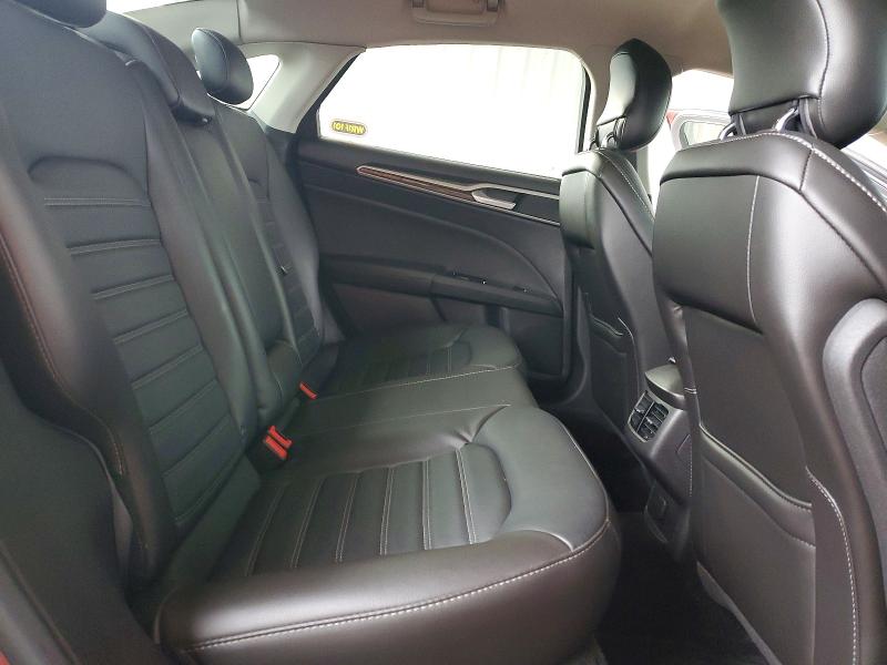 Photo 10 from auction – 2013 FORD FUSION SE with VIN 3FA6P0HR6DR342301