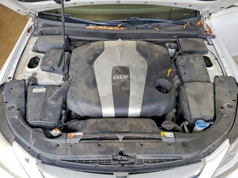 Photo 11 from auction – 2014 HYUNDAI GENESIS 3. with VIN KMHGC4DD5EU266054