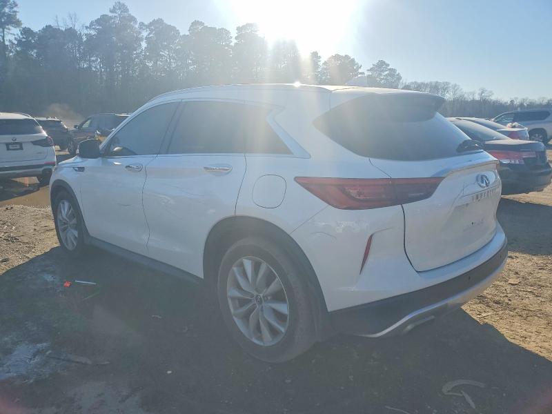 Photo 2 from auction – 2019 INFINITI QX50 with VIN 3PCAJ5M19KF107084