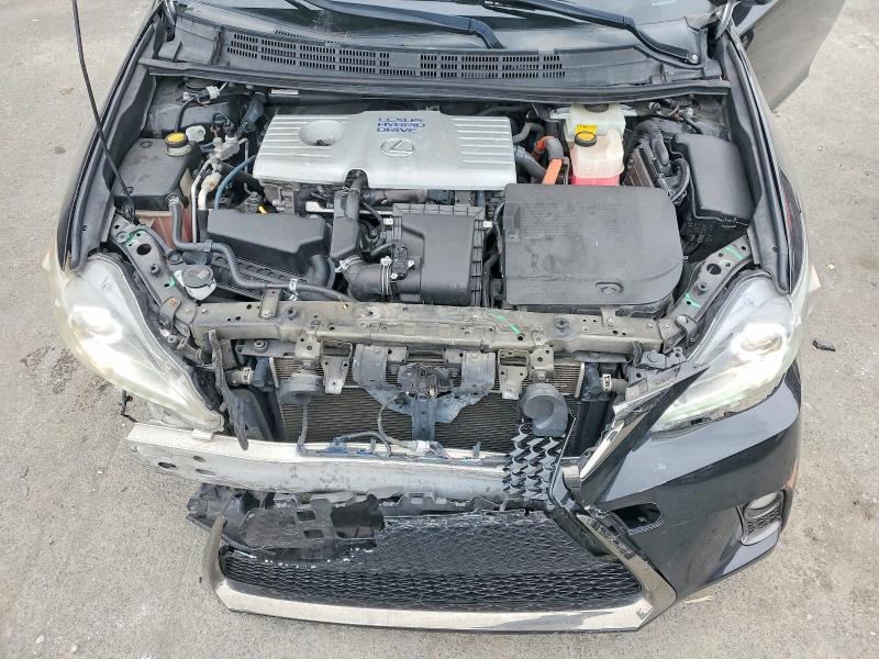 Photo 11 from auction – 2014 LEXUS CT 200 with VIN JTHKD5BH4E2175438