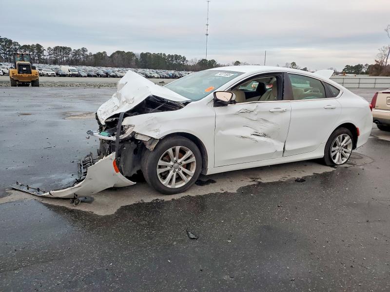 CHRYSLER 200 LIMITE 2015 with VIN 1C3CCCAB5FN588869 - Photo from auction