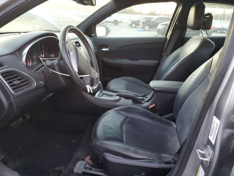 Photo 7 from auction – 2013 CHRYSLER 200 LIMITE with VIN 1C3CCBCG8DN555395