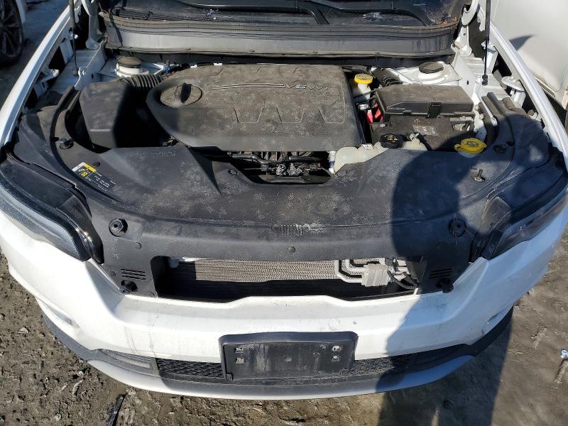 Photo 12 from auction – 2019 JEEP CHEROKEE with VIN 1C4PJMDX1KD369813