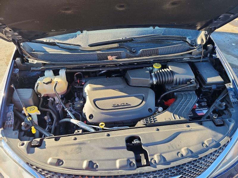 Photo 12 from auction – 2019 CHRYSLER PACIFICA T with VIN 2C4RC1BG1KR593150
