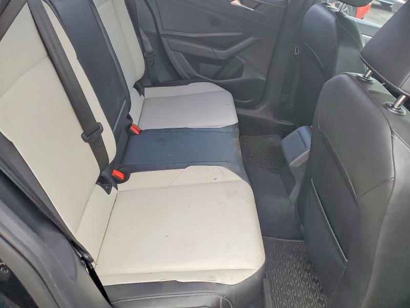 Photo 10 from auction – 2019 VOLKSWAGEN JETTA S with VIN 3VWCB7BU4KM143479
