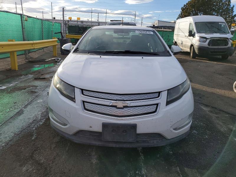 Photo 5 from auction – 2015 CHEVROLET VOLT with VIN 1G1RC6E43FU140373