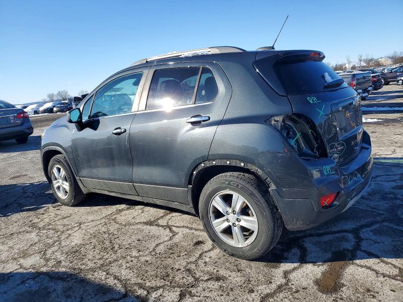Photo 2 from auction – 2018 CHEVROLET TRAX 1LT with VIN 3GNCJPSB8JL283504