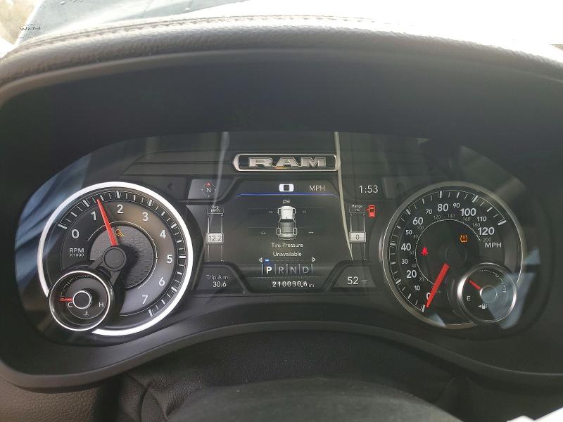 Photo 9 from auction – 2019 RAM 1500 with VIN 1C6SRFJT7KN642738