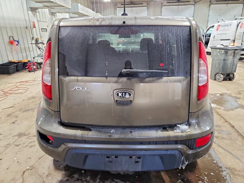 Photo 6 from auction – 2012 KIA SOUL with VIN KNDJT2A6XC7465004
