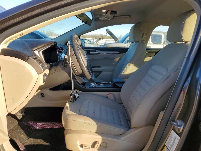 Photo 7 from auction – 2017 FORD FUSION with VIN 3FA6P0HD6HR289402
