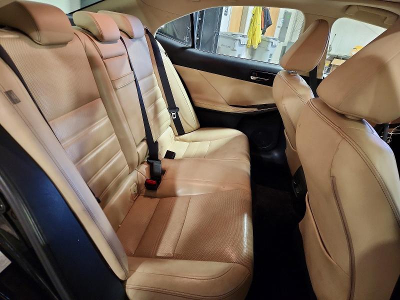 Photo 10 from auction – 2014 LEXUS IS with VIN JTHCF1D2XE5006393