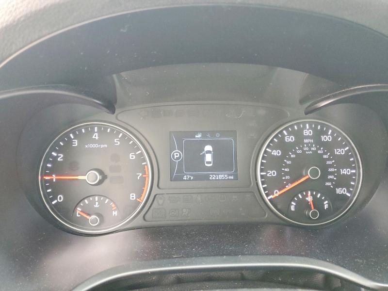 Photo 9 from auction – 2016 KIA OPTIMA EX with VIN 5XXGU4L38GG044871