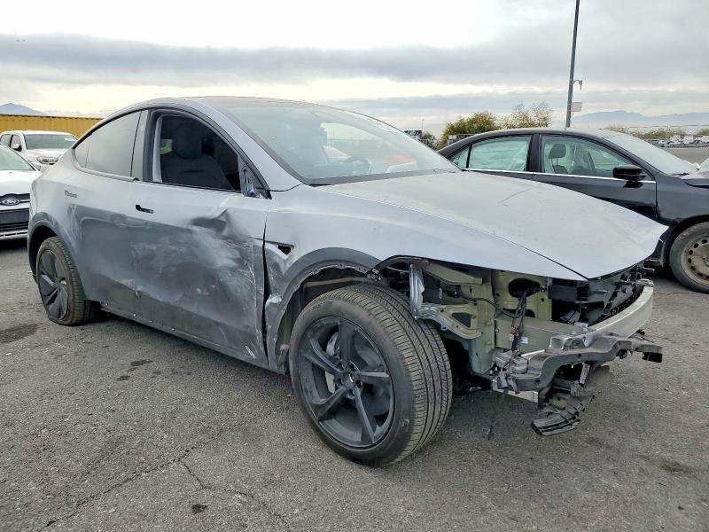 Photo 4 from auction – 2026 TESLA MODEL Y with VIN 7SAYGDEE7TA383659
