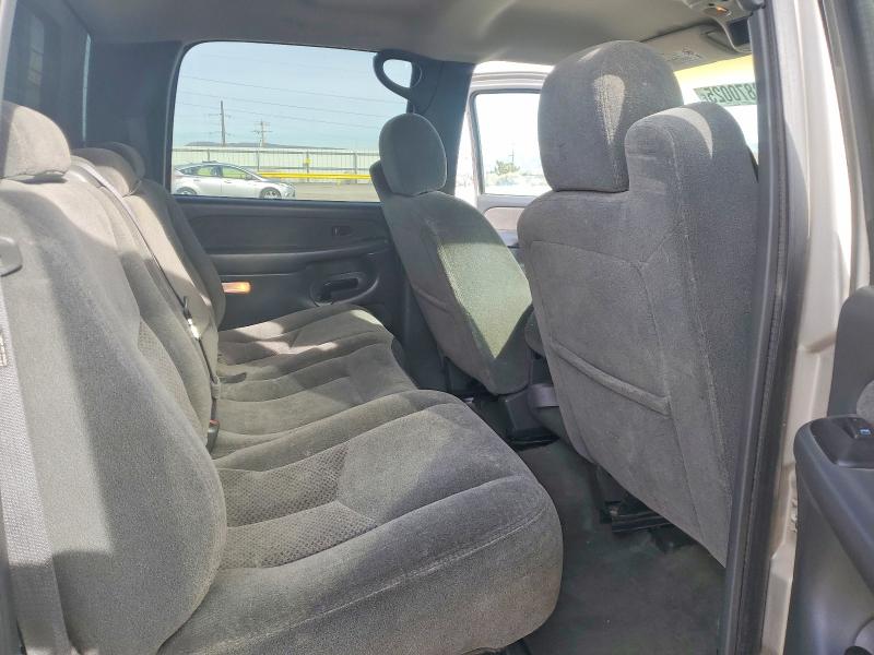 Photo 10 from auction – 2003 CHEVROLET SILVERADO with VIN 1GCHK23U53F161842