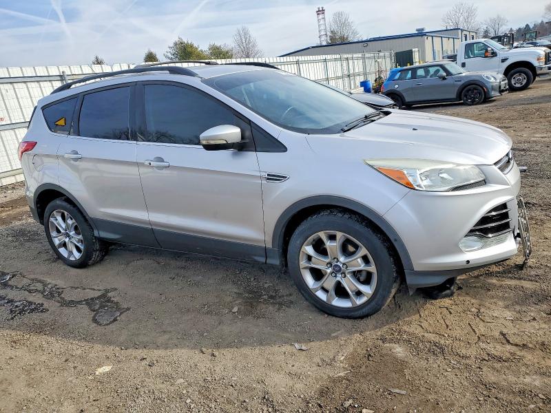 Photo 4 from auction – 2013 FORD ESCAPE SEL with VIN 1FMCU0HX5DUD56604