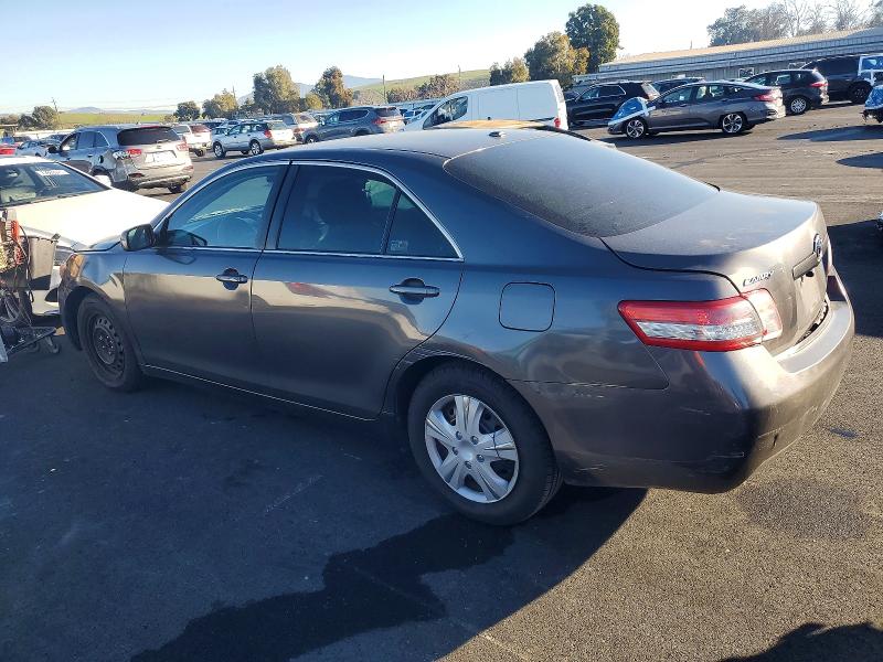 Photo 2 from auction – 2011 TOYOTA CAMRY BASE with VIN 4T1BF3EK1BU175111