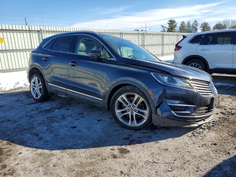 Photo 4 from auction – 2015 LINCOLN MKC with VIN 5LMCJ2A95FUJ09776