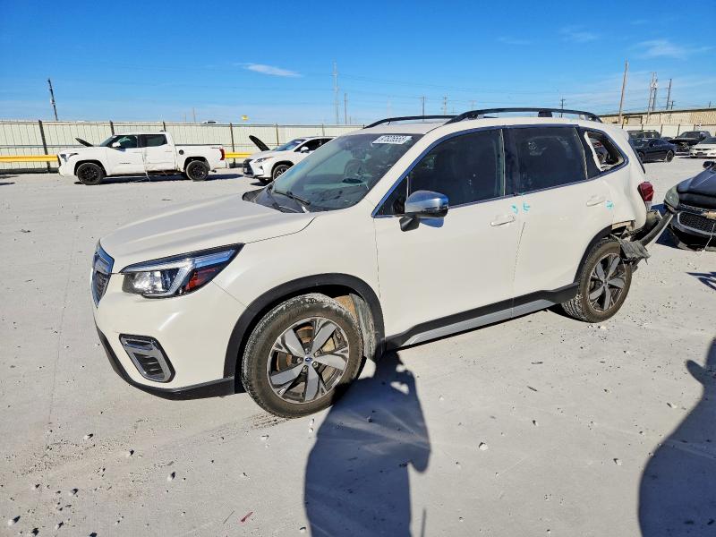 SUBARU FORESTER T 2020 with VIN JF2SKAXC4LH565299 - Photo from auction