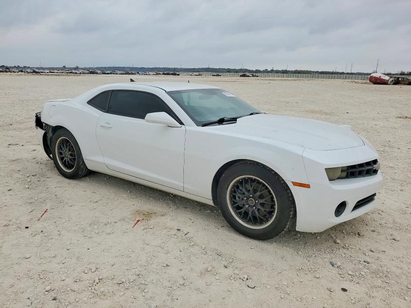 Photo 4 from auction – 2013 CHEVROLET CAMARO with VIN 2G1FA1E39D9210133