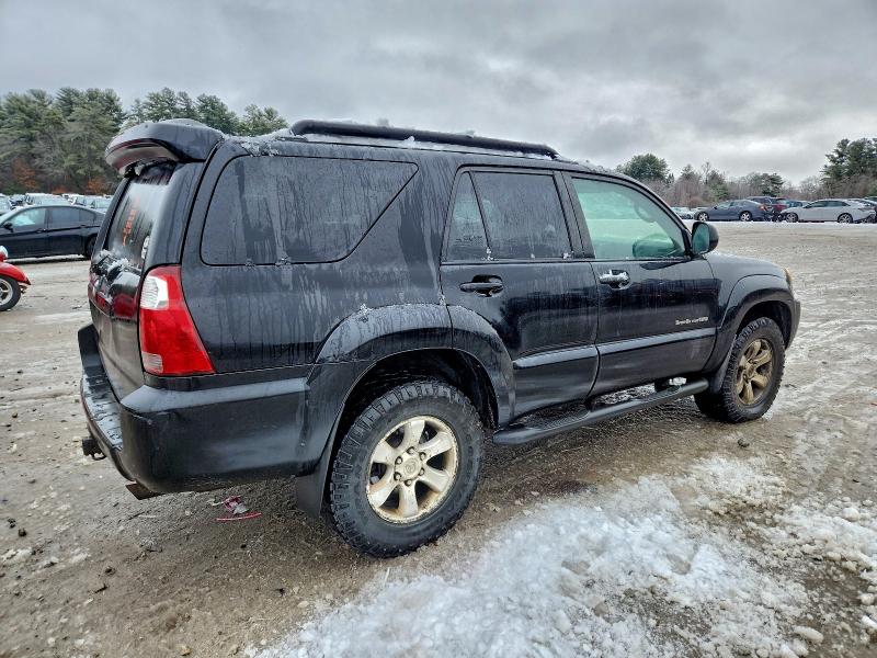 Photo 3 from auction – 2007 TOYOTA 4RUNNER SR with VIN JTEBU14R370121798