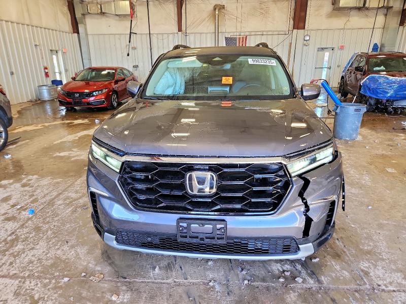 Photo 5 from auction – 2025 HONDA PILOT with VIN 5FNYG1H77SB109985