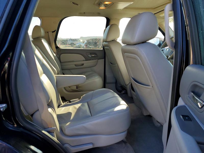 Photo 11 from auction – 2010 CHEVROLET TAHOE K150 with VIN 1GNUKBE02AR290956