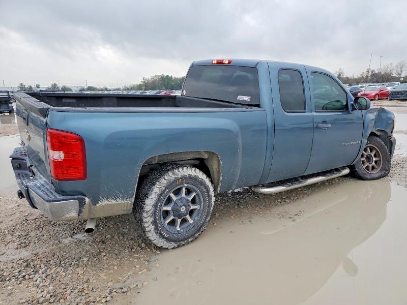 Photo 3 from auction – 2009 CHEVROLET SILVERADO with VIN 1GCEC19X29Z219778