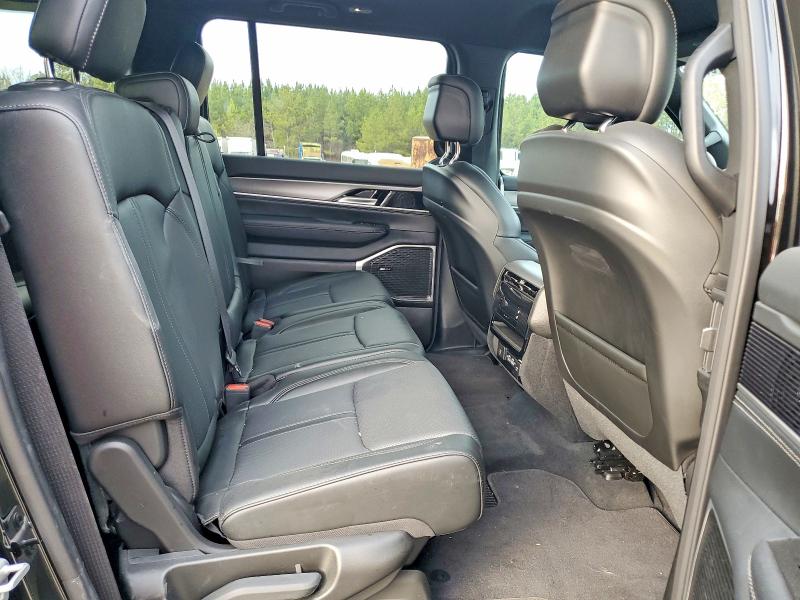 Photo 11 from auction – 2025 JEEP WAGONEER L with VIN 1C4SJSAP9SS529757