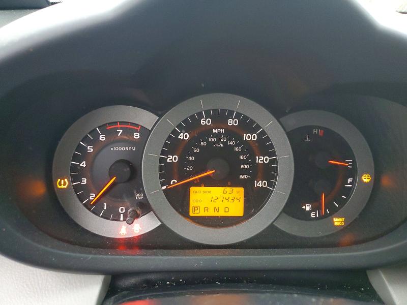 Photo 9 from auction – 2006 TOYOTA RAV4 with VIN JTMBD31V565011094