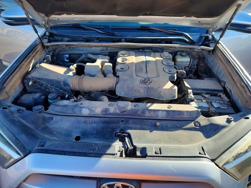 Photo 11 from auction – 2018 TOYOTA 4RUNNER SR with VIN JTEBU5JR5J5533498