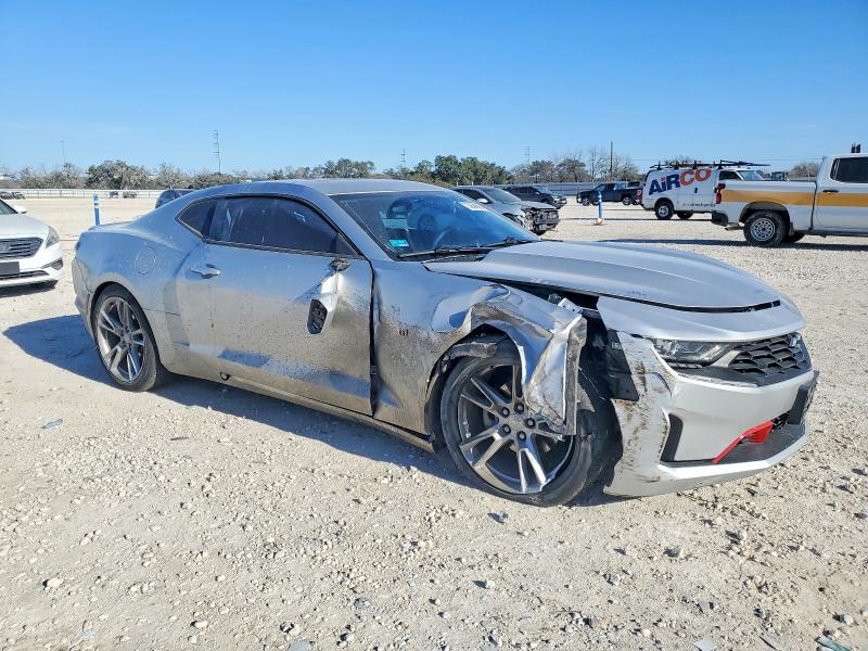 Photo 4 from auction – 2019 CHEVROLET CAMARO LS with VIN 1G1FB1RS4K0150574