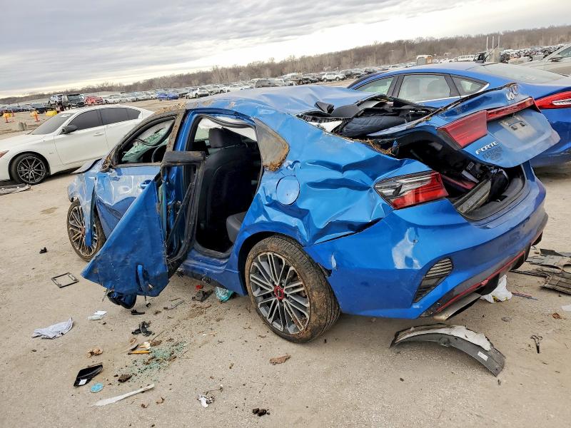 Photo 2 from auction – 2023 KIA FORTE GT with VIN 3KPF44AC2PE536478