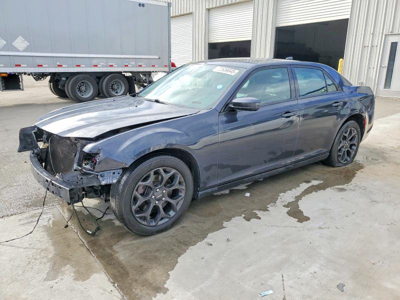 CHRYSLER 300 S 2019 with VIN 2C3CCAGG1KH536827 - Photo from auction