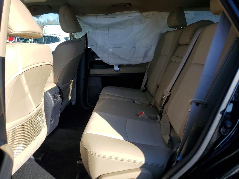 Photo 11 from auction – 2017 TOYOTA 4RUNNER with VIN JTEZU5JR7H5155371