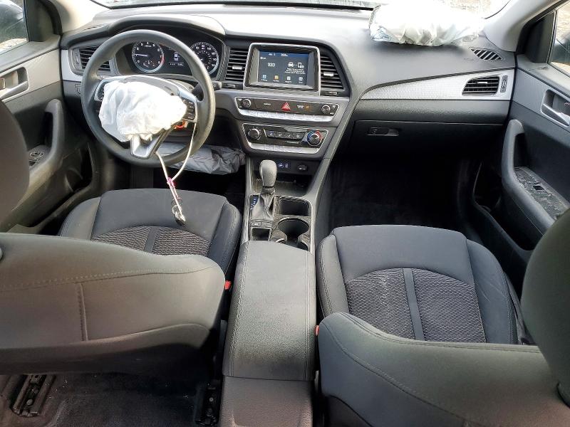 Photo 8 from auction – 2019 HYUNDAI SONATA with VIN 5NPE24AF7KH751175